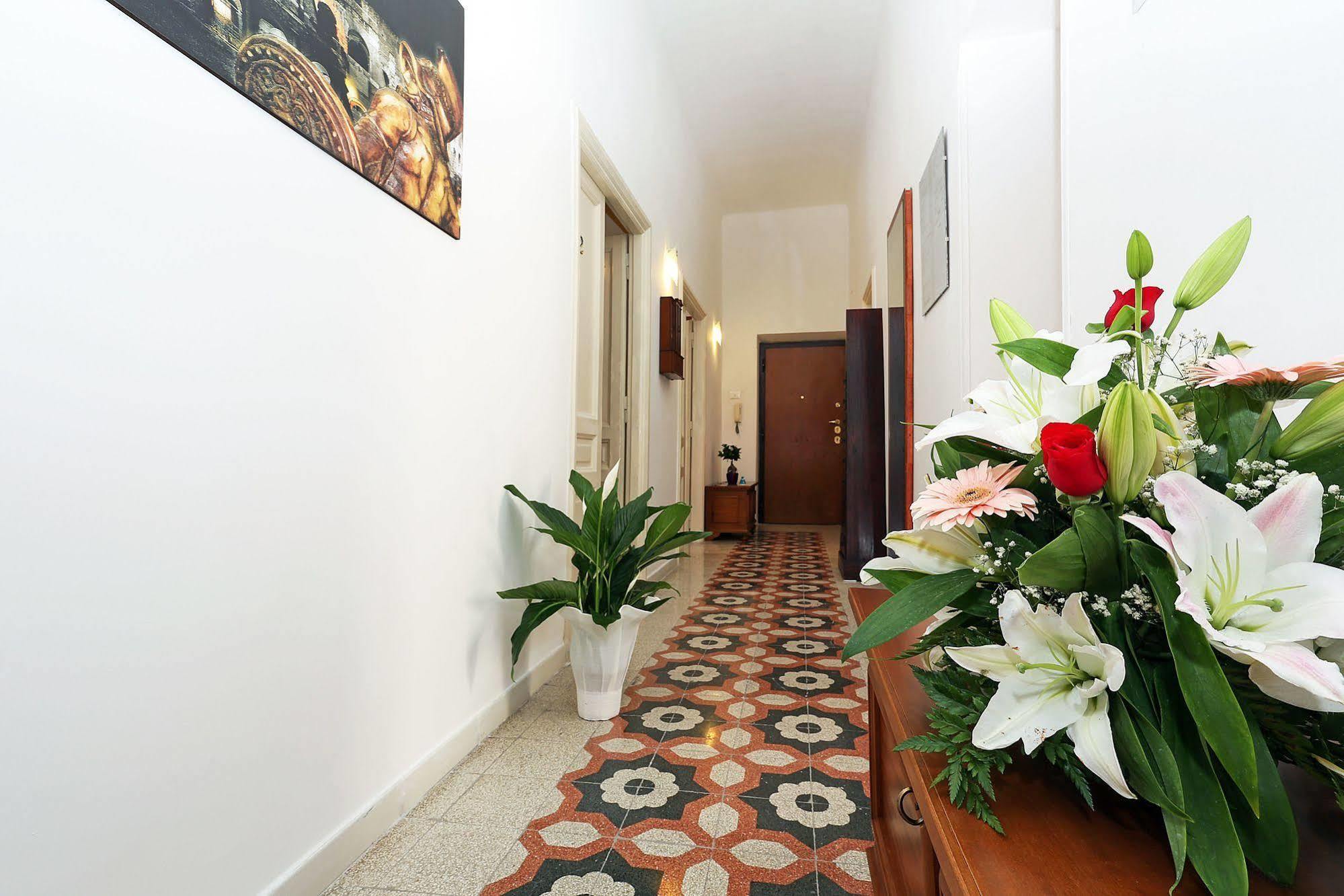 Bells Of Rome Hotel Exterior foto